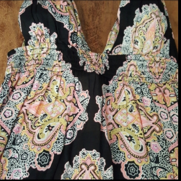 NWT En Creme Boho Flowy Paisley Print Maxi Dress With Spaghetti Straps - Picture 9 of 16